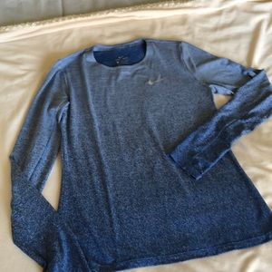 Nike Winter Medalist Long Sleeve Top